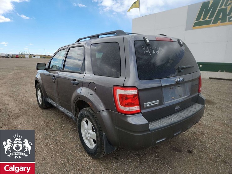 ford-escape-image-3