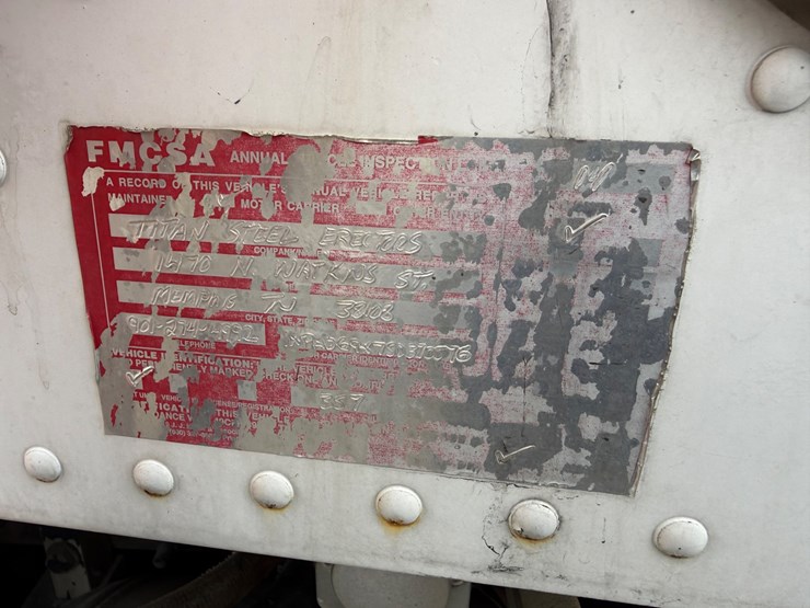 peterbilt-357-image-53
