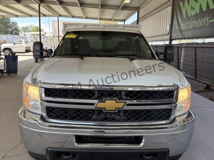 2014-chevrolet-silverado-2500hd-image-3