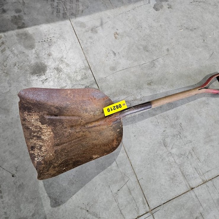 #6219 • Scoop Shovel