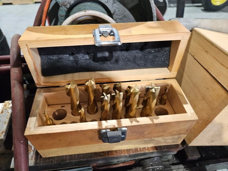 #6186-•-boyar-shultz-six-twelve-deluxe-surface-grinder-image-13