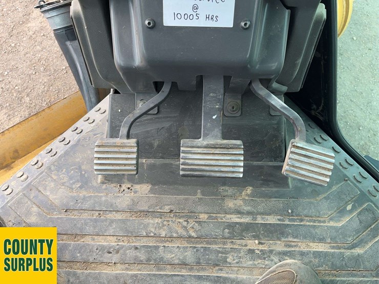 caterpillar-160m3-awd-image-22