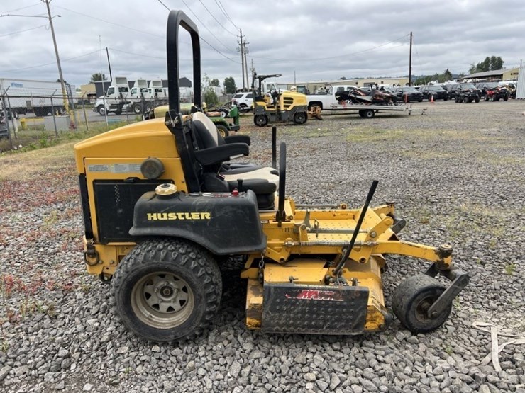 2018-hustler-z-zero-turn-mower-image-2