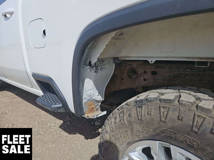 chevrolet-silverado-2500hd-image-36