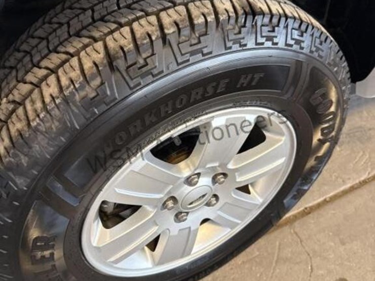 2009-ford-explorer-image-9