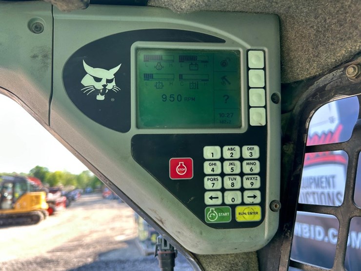 bobcat-t320-image-22