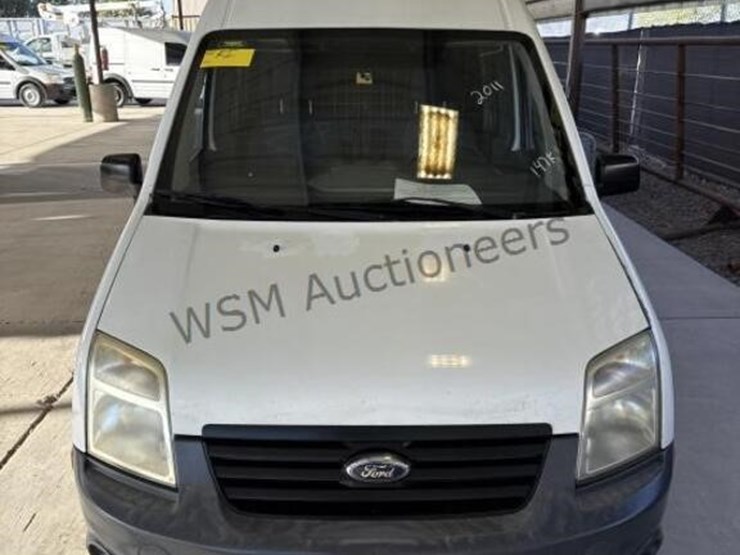 2011-ford-transit-connect-image-3