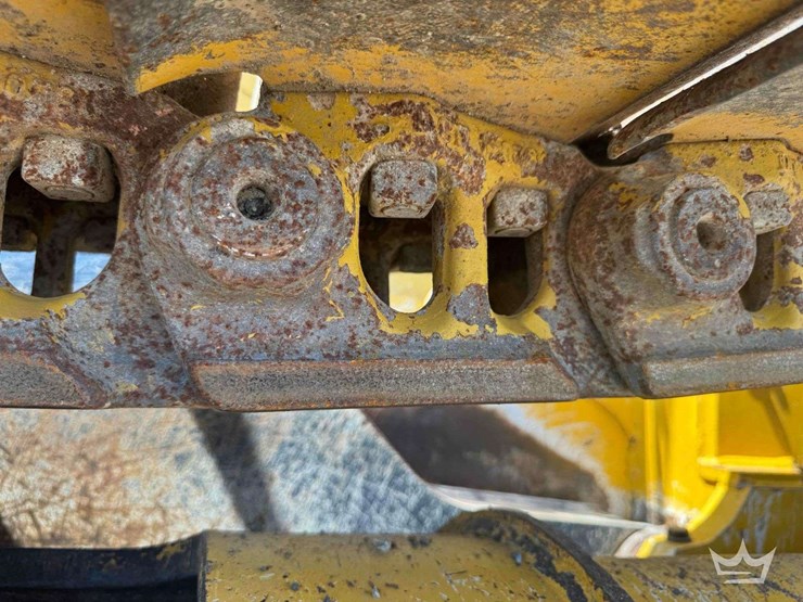 2020-deere-850l-wlt-image-55