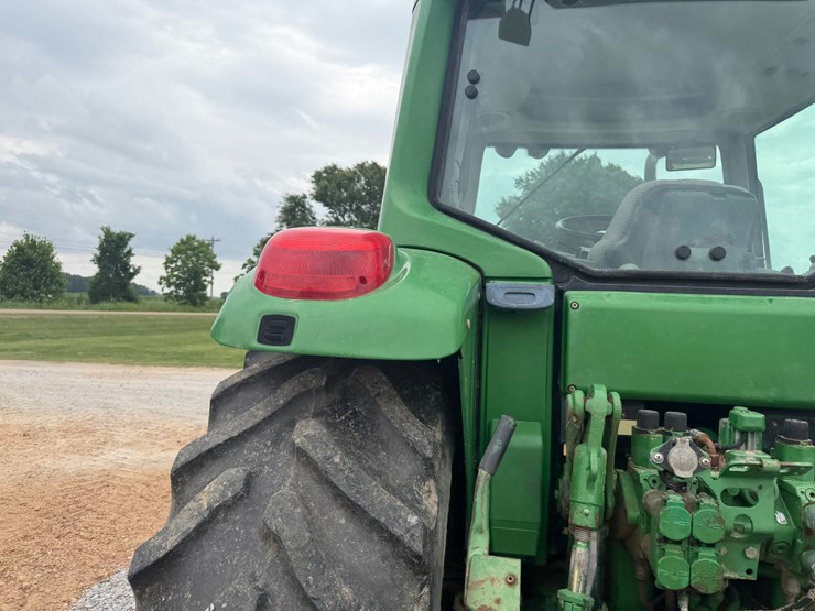 2004-john-deere-6420-image-21
