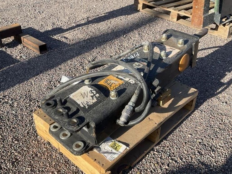 jcb-100q-hydraulic-hammer-for-excavator-image-3