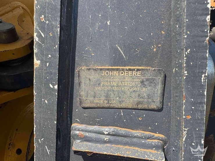 2021-deere-850l-wlt-image-24