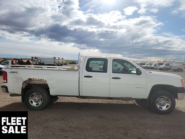2013-gmc-sierra-2500hd-image-8