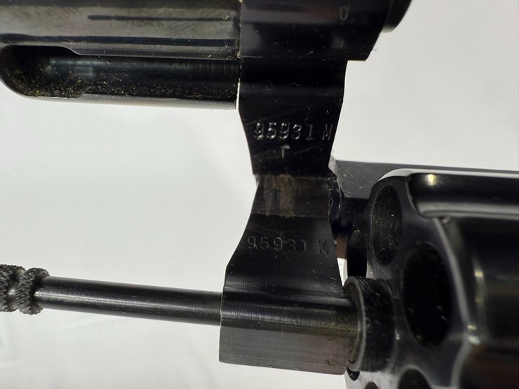 #74-•-colt-cobra-38-special-revolver-95931-image-16