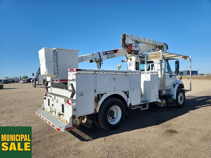 international-durastar-4300-image-4