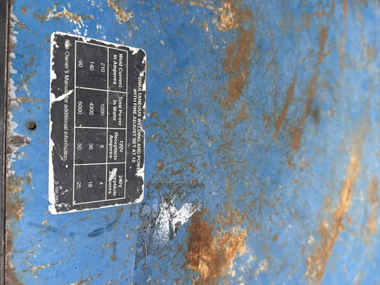 miller-bobcat-225g-image-14