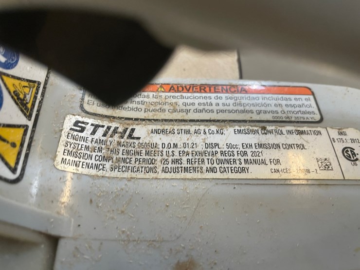 #10226-•-stihl-ms271-chainsaw-image-6