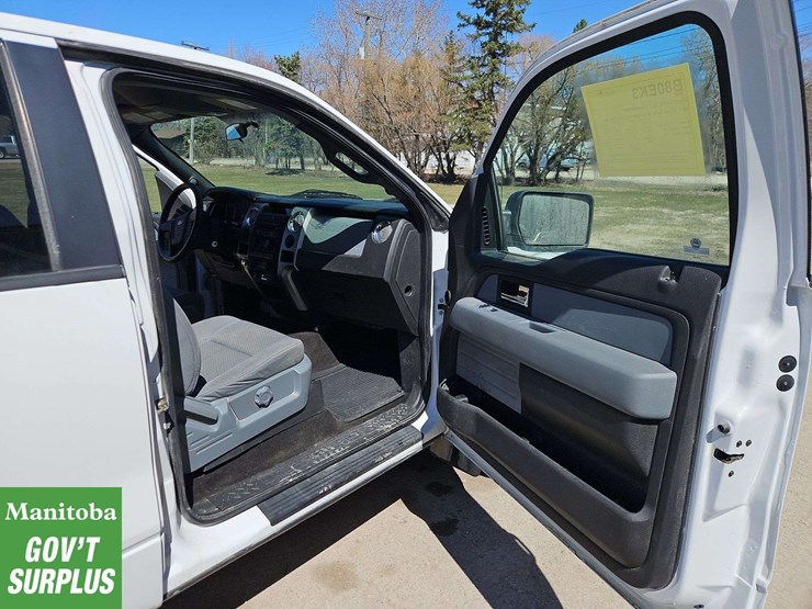 2014-ford-f150-image-24