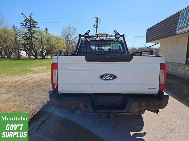 2017-ford-f250-image-8
