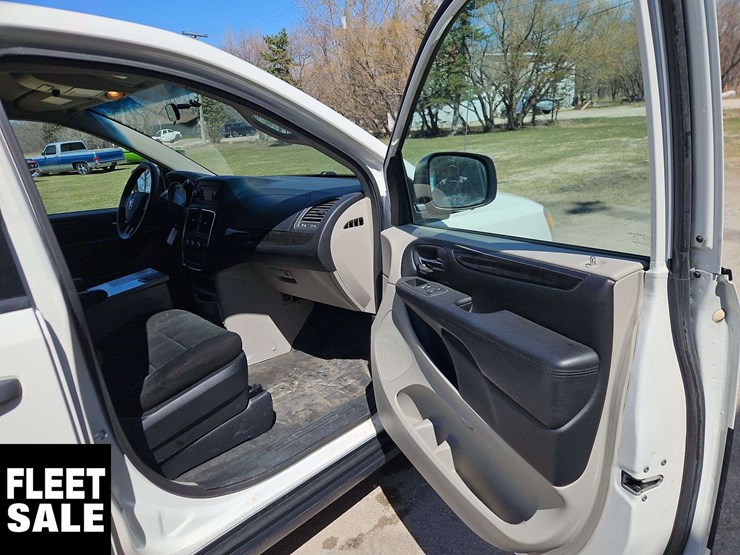 2012-ram-c/v-image-25
