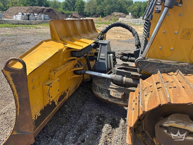 2021-deere-850l-wlt-image-21