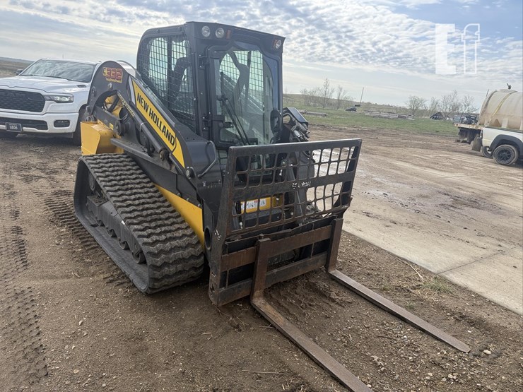 2021-new-holland-c332-image-7