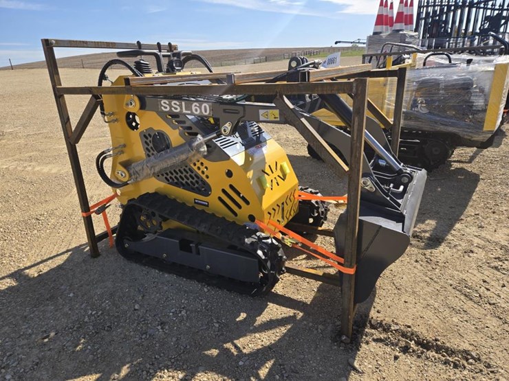 #661-•-new-sdlanch-ssl60-mini-track-skid-steer-image-1