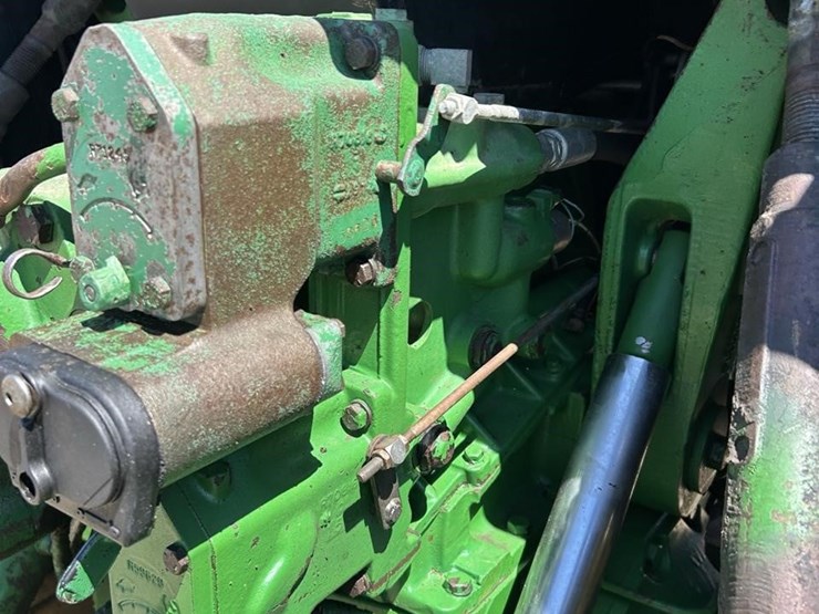 1990-john-deere-4755-image-29