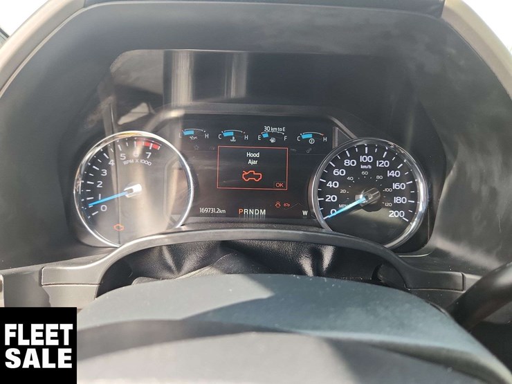 2022-ford-f250-image-16
