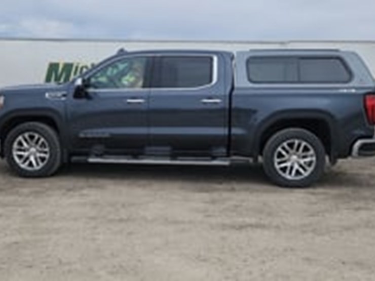 2021-gmc-sierra-1500-image-5