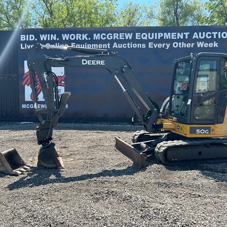 DEERE 50G