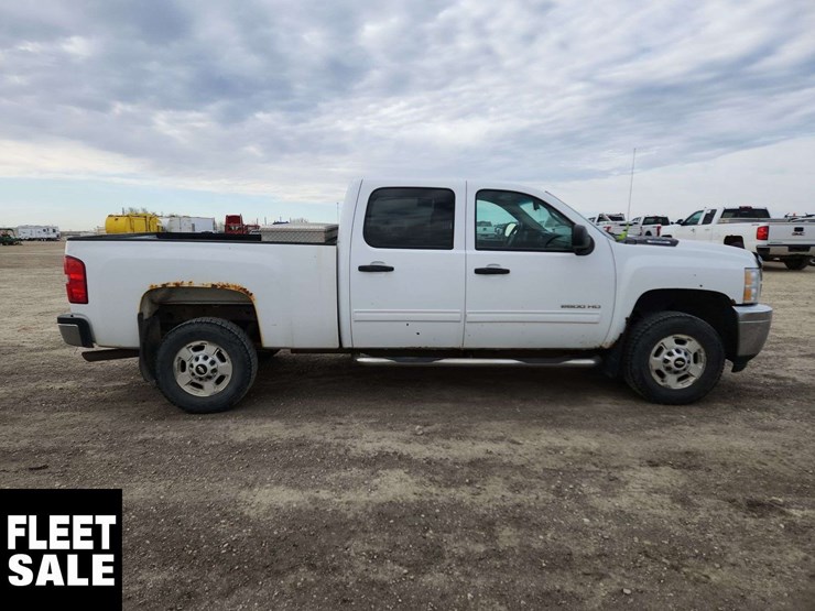 2012-chevrolet-silverado-2500hd-image-6