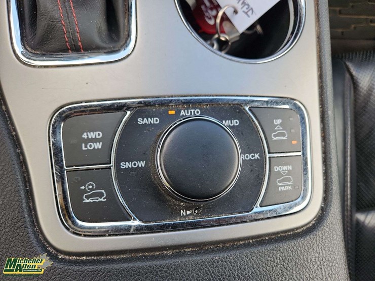 2017-jeep-grand-cherokee-image-20