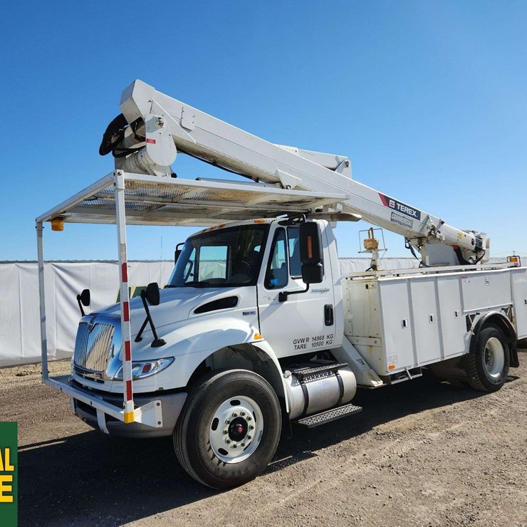 INTERNATIONAL DURASTAR 4300
