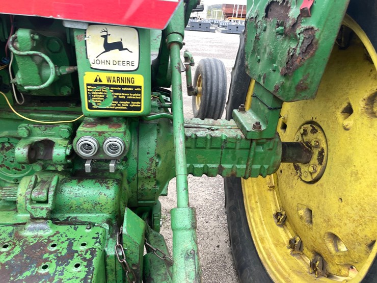 1968-john-deere-3020-image-11