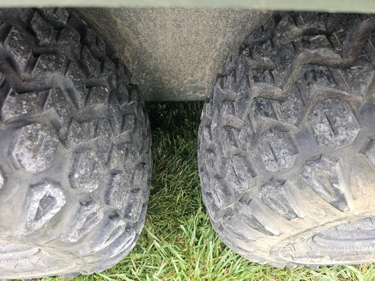 john-deere-gator-image-40