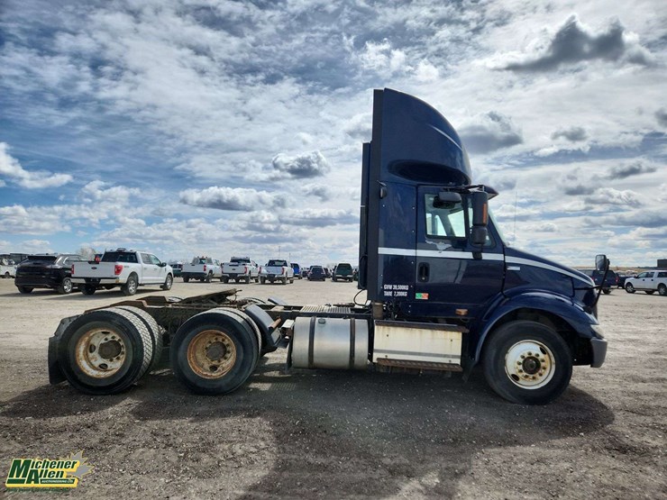 2015-international-transtar-8600-image-22