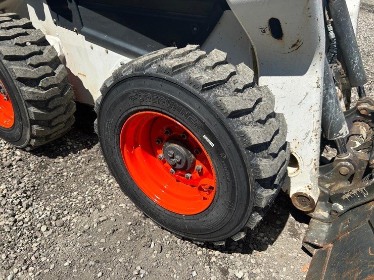 2021-bobcat-s76-image-12