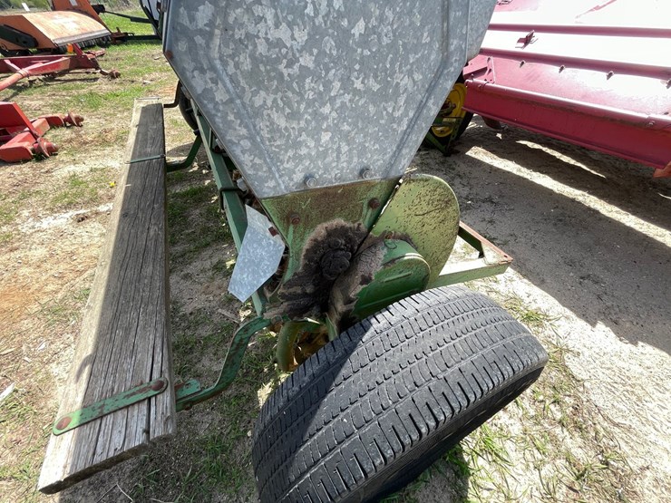 john-deere-8-image-20
