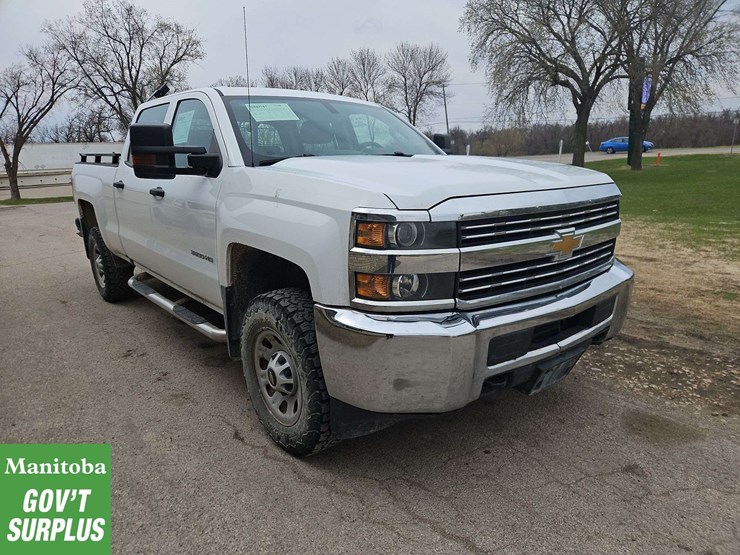 2017-chevrolet-silverado-3500hd-image-4