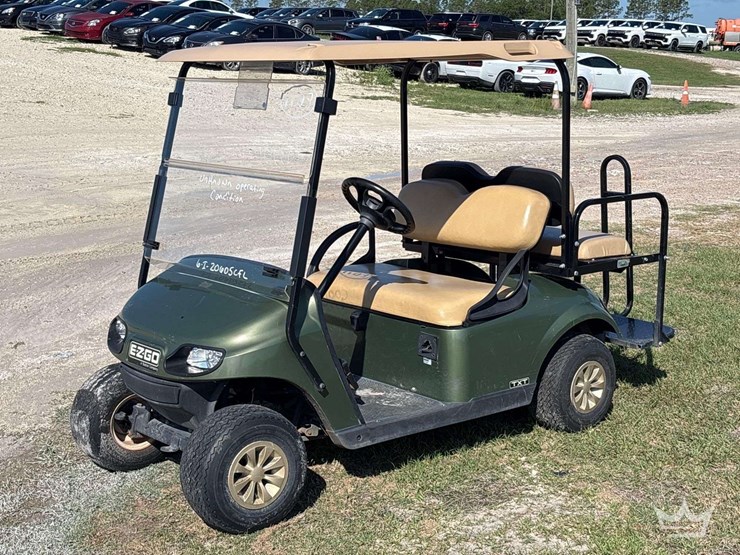 2019-ez-go-electric-cart-image-1