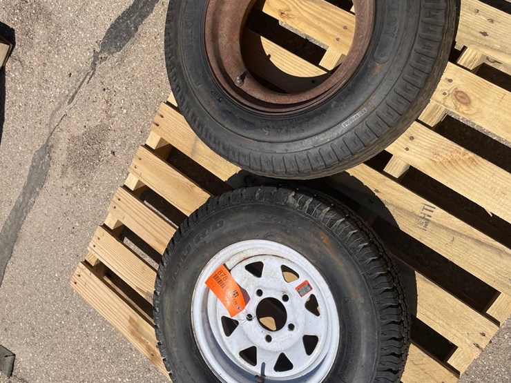 #8787-•-(2)-trailer-tires-image-2