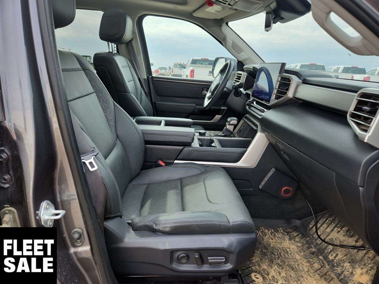 2023-toyota-tundra-image-28