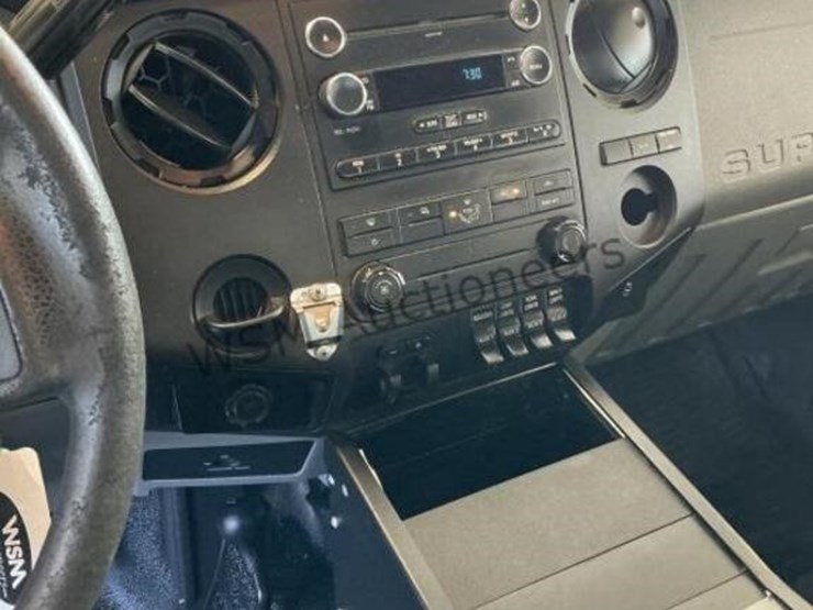 2016-ford-f350-image-21