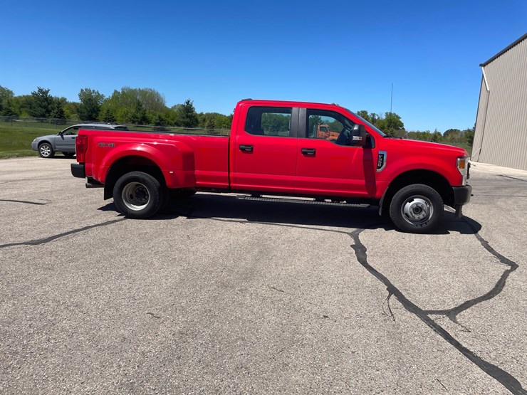 2020-ford-f350-xl-image-5