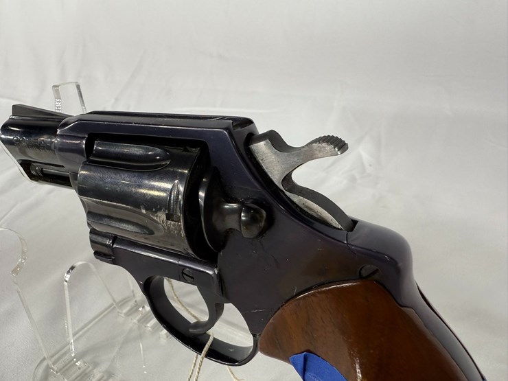 #74-•-colt-cobra-38-special-revolver-95931-image-8