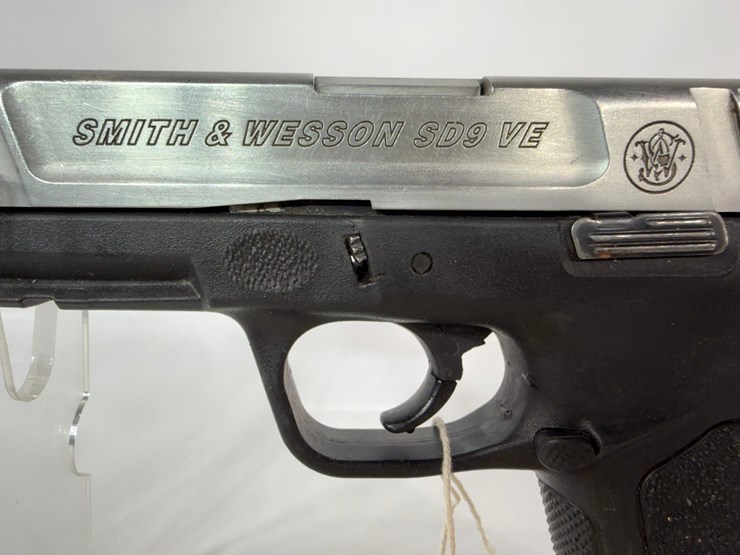 #13-•-smith-&-wesson-sd9ve-9mm-pistol-fbn4150-image-7