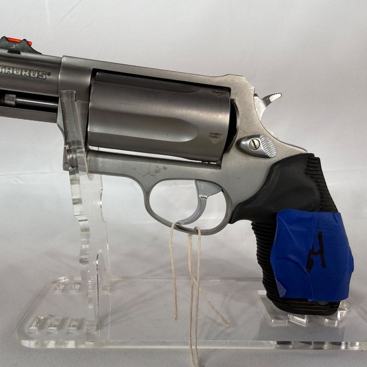 #64 • Taurus The Judge 45LC/410 gauge Revolver ER405867