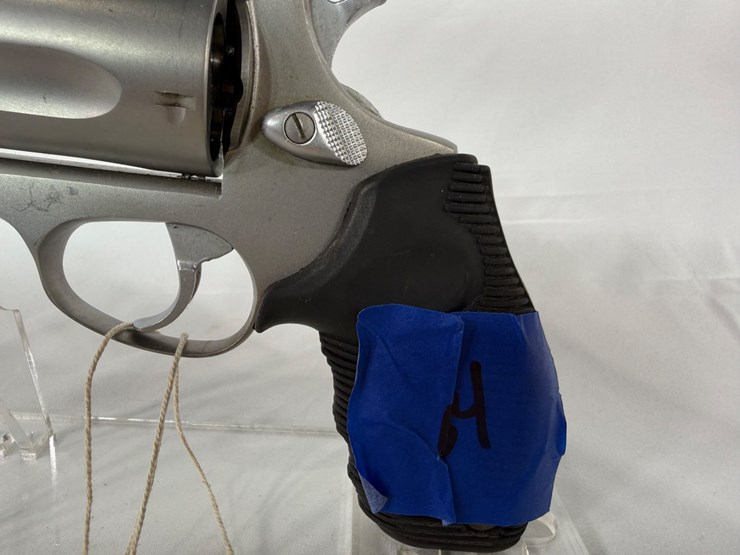 #64-•-taurus-the-judge-45lc/410-gauge-revolver-er405867-image-4