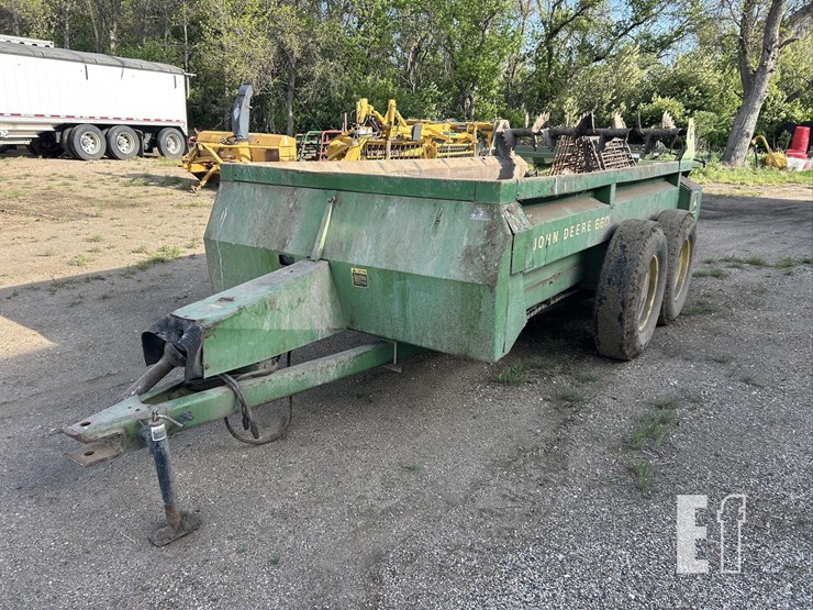 john-deere-660-image-1