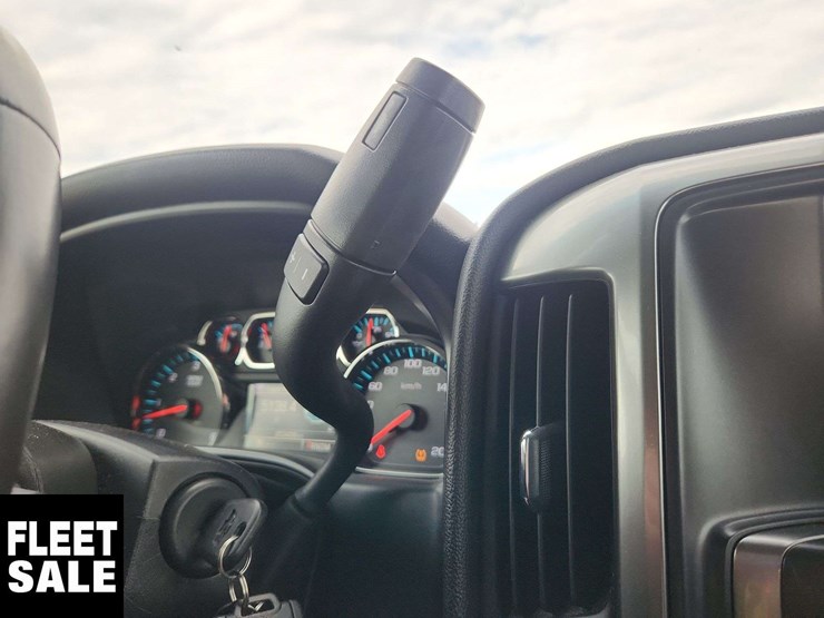 2015-chevrolet-silverado-1500-image-23